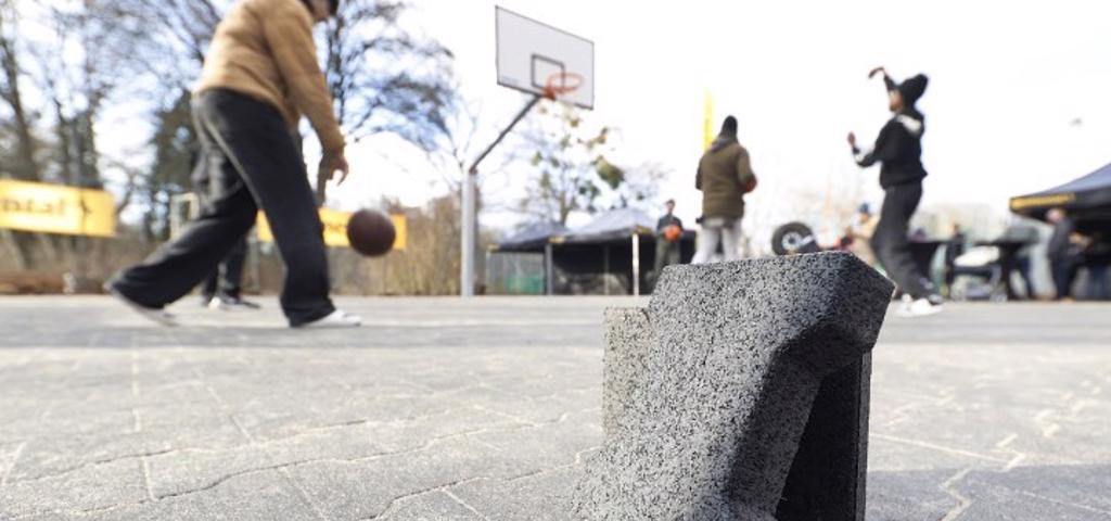 Γήπεδα μπάσκετ από ανακυκλωμένα αγωνιστικά ελαστικά